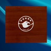 2013年3月：定制江門金富士總裁特別獎定制純銀紀(jì)念牌